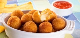 Bolinhas de Queijo